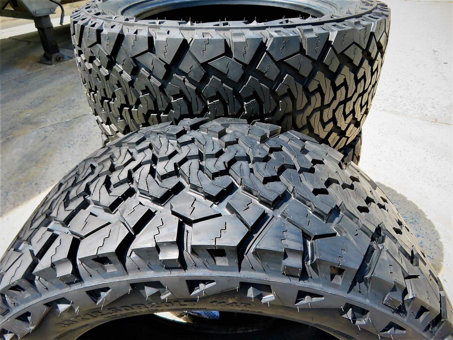 Venom Power Terra Hunter X/T All-Terrain Off-Road Light Truck Radial Tire-LT285/50R20 285/50/20 285/50-20 119/116S Load Range E LRE 10-Ply BSW Black Side Wall - Image 2